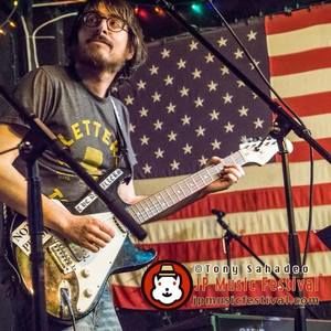 Meet your Posher, Travis